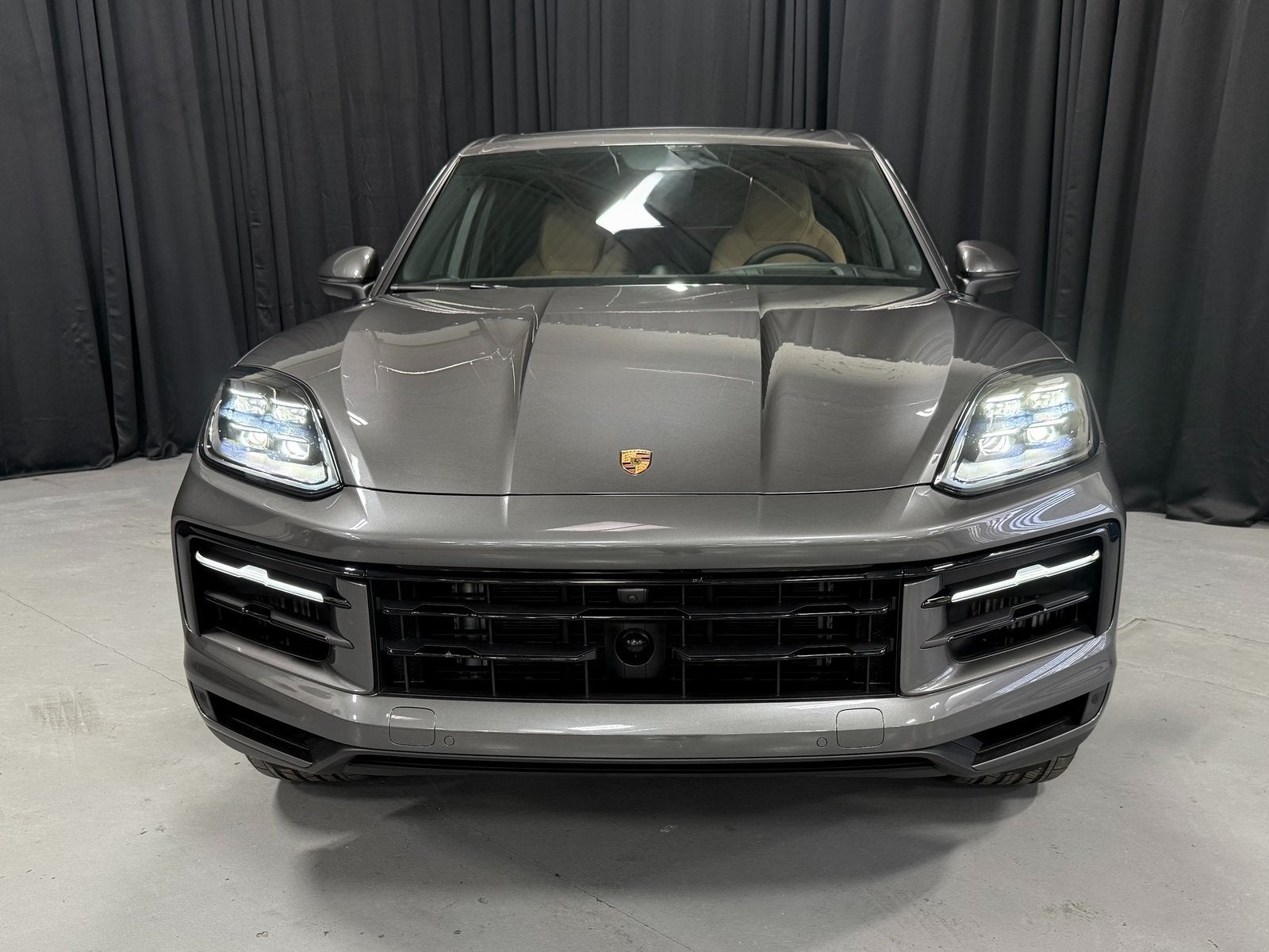 2025 Porsche Cayenne Base