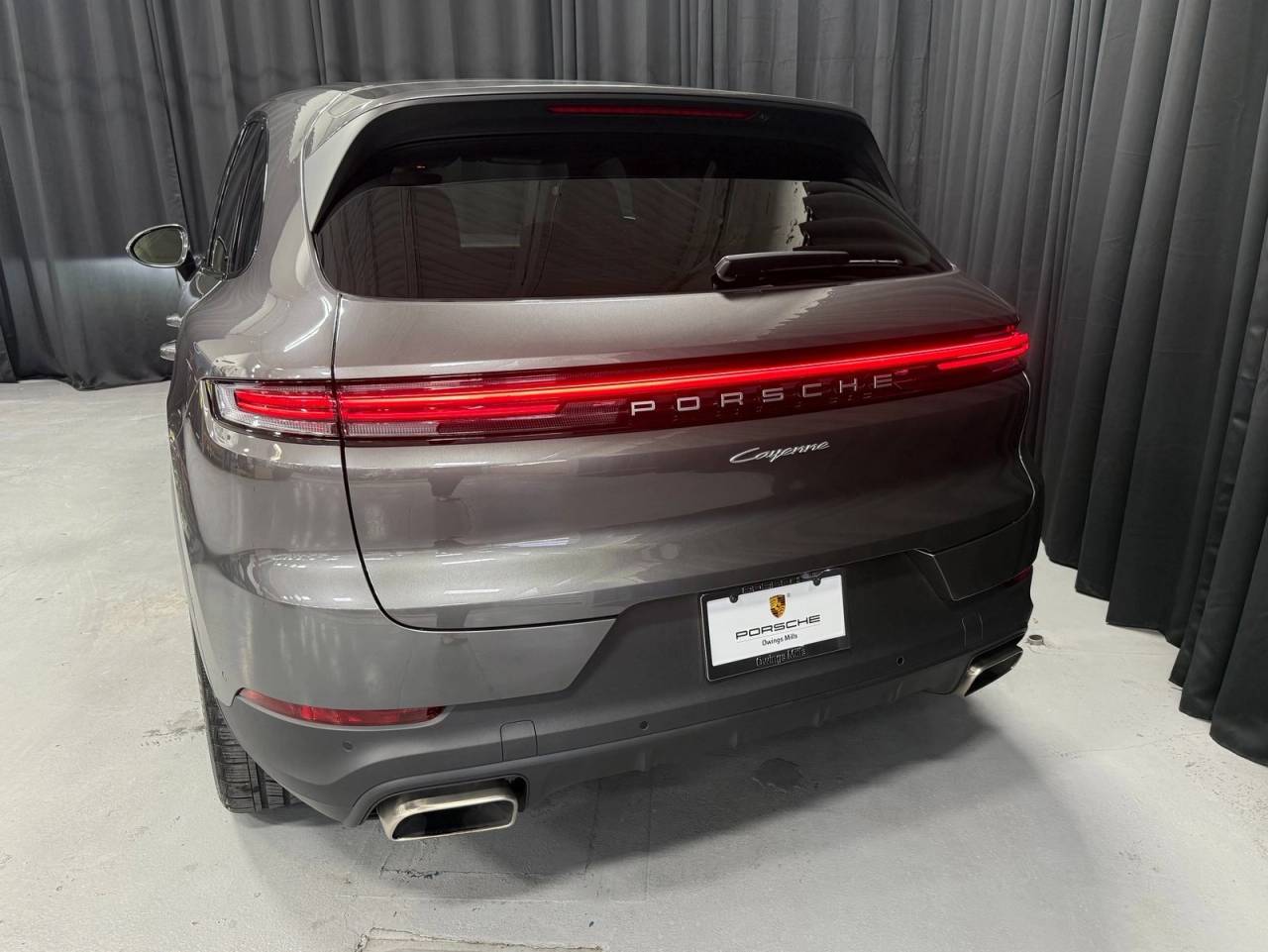 2025 Porsche Cayenne Base