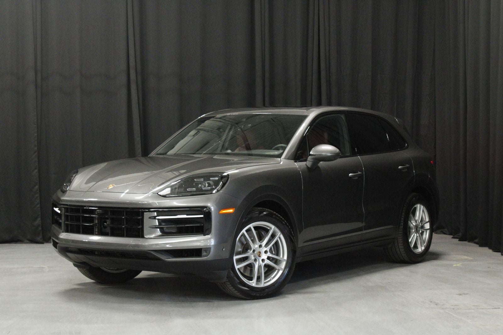 2025 Porsche Cayenne Base