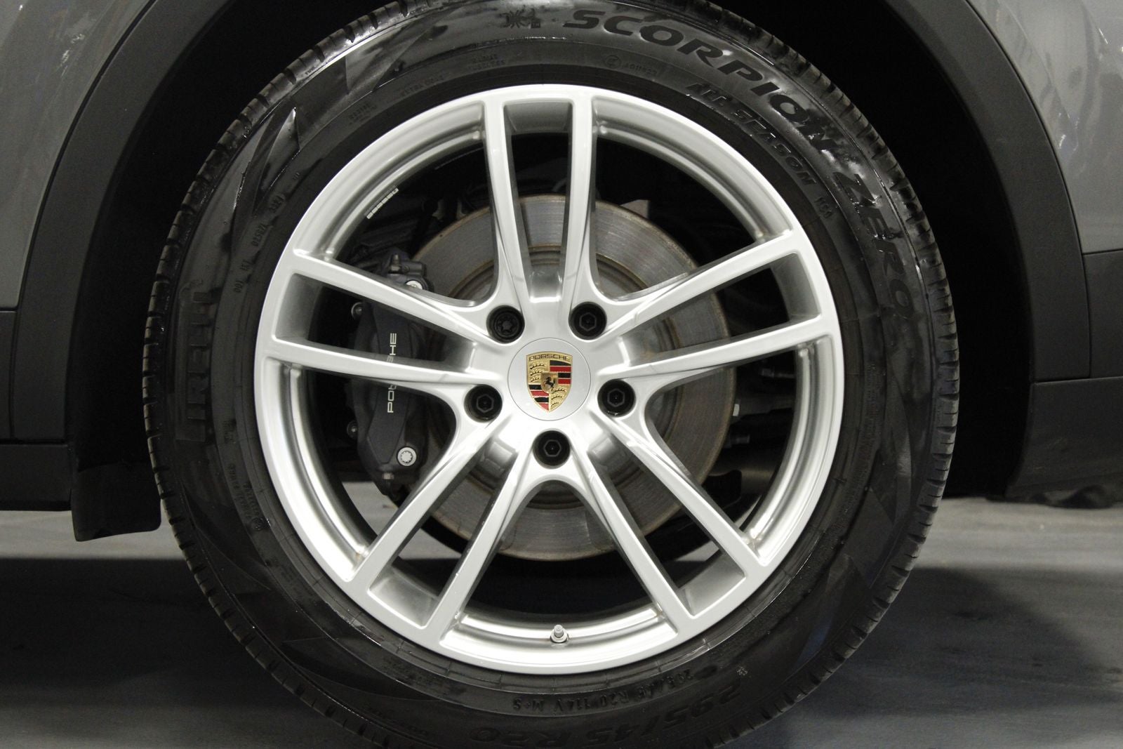 2025 Porsche Cayenne Base