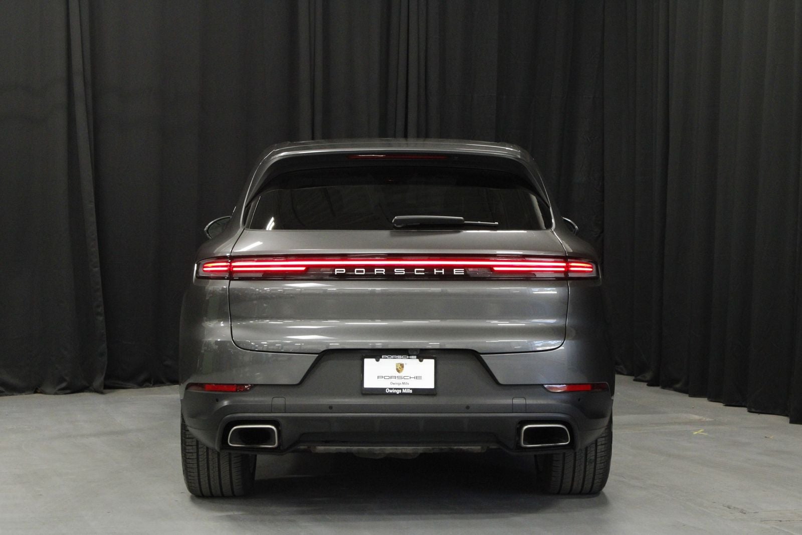 2025 Porsche Cayenne Base