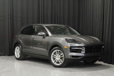 2025 Porsche Cayenne Base