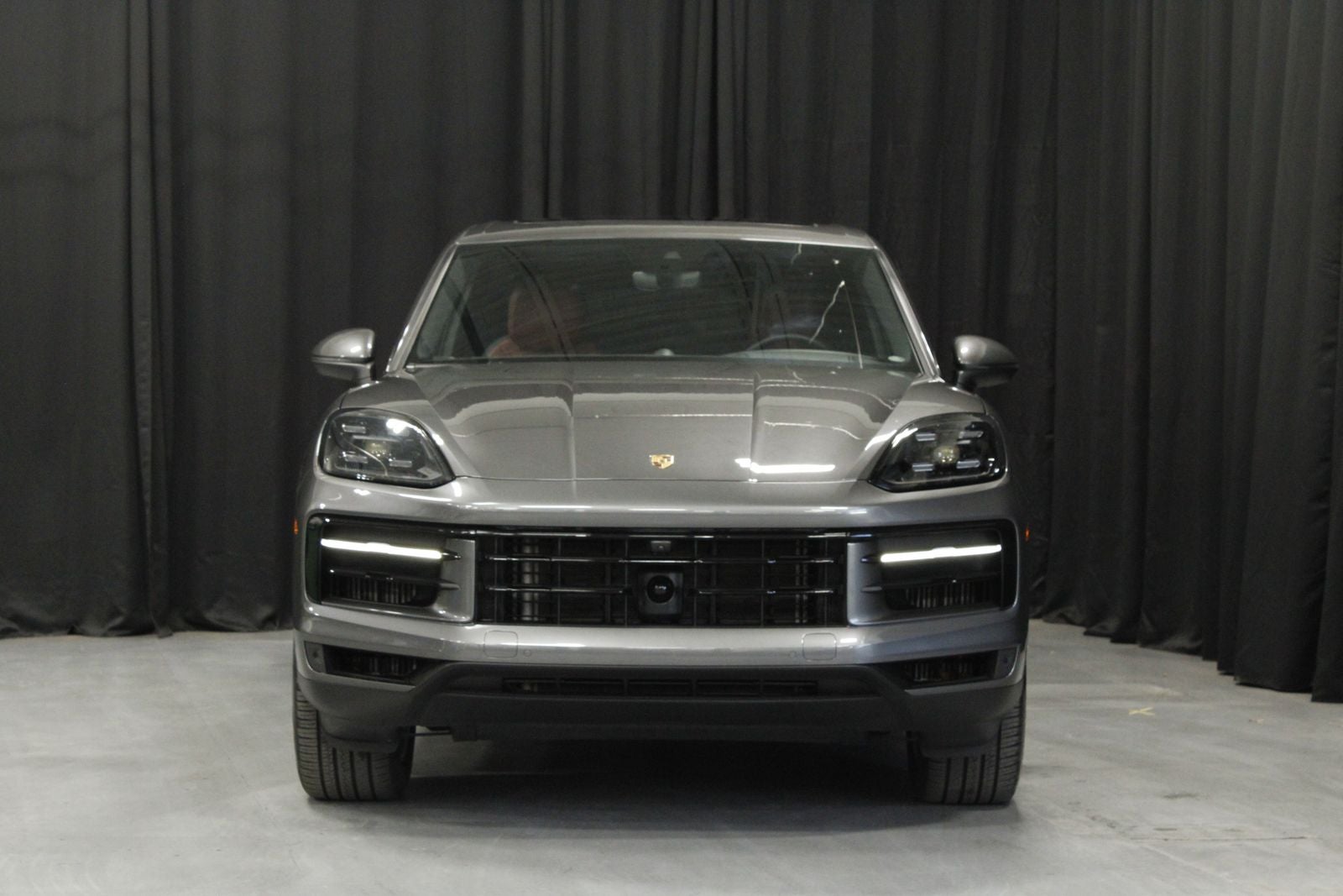 2025 Porsche Cayenne Base
