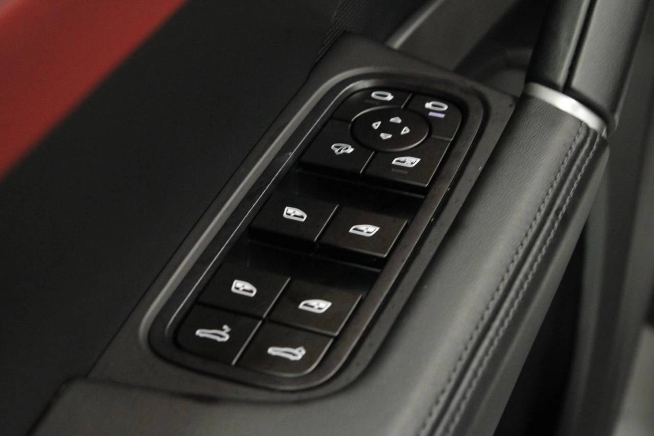 2025 Porsche Cayenne Base