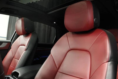 2025 Porsche Cayenne Base