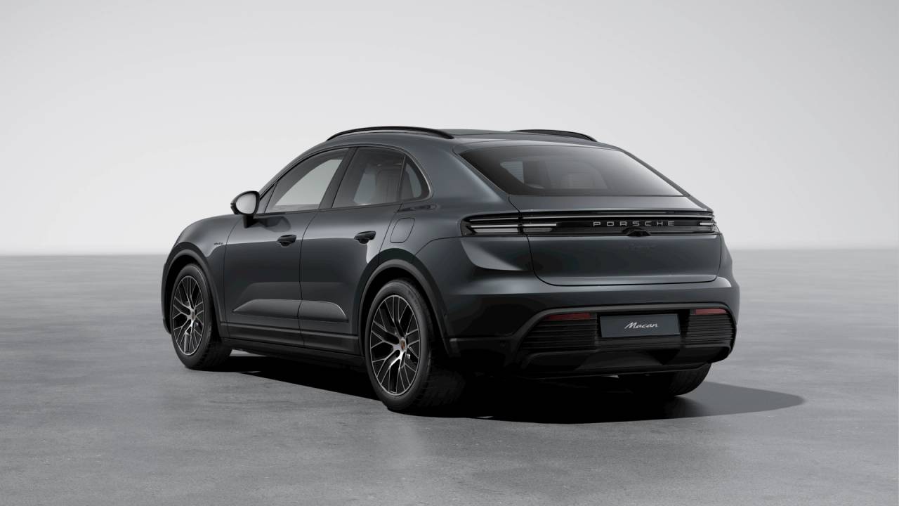 2025 Porsche Macan 4 Electric