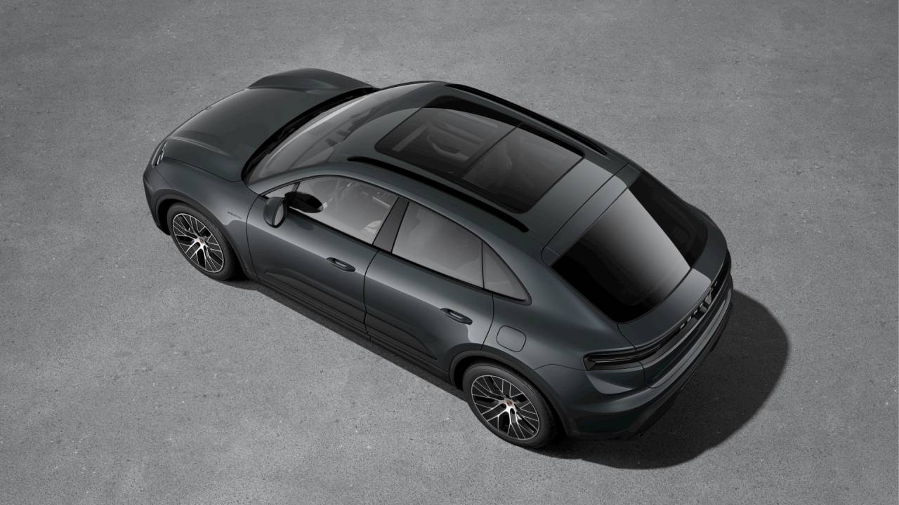 2025 Porsche Macan 4 Electric