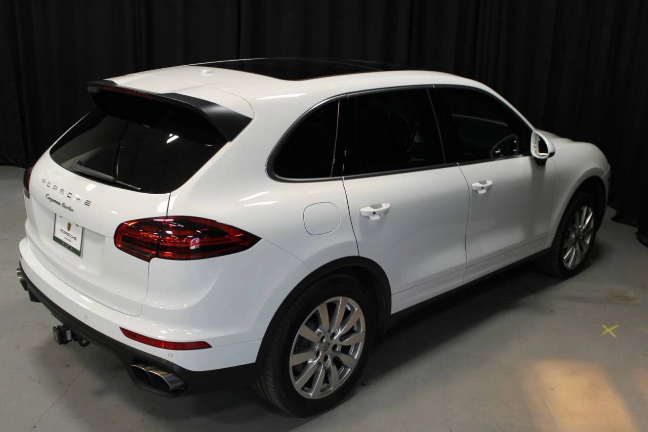 2015 Porsche Cayenne Turbo