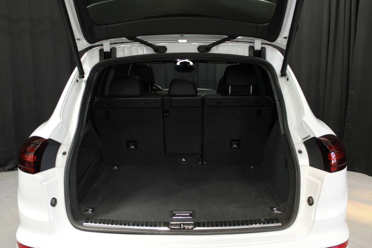 2015 Porsche Cayenne Turbo