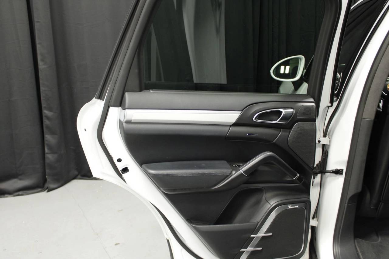 2015 Porsche Cayenne Turbo