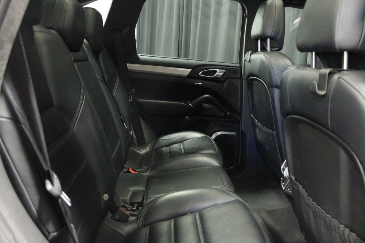 2015 Porsche Cayenne Turbo