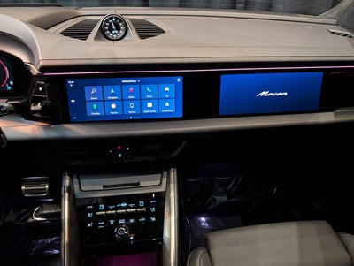 2024 Porsche Macan Electric Turbo