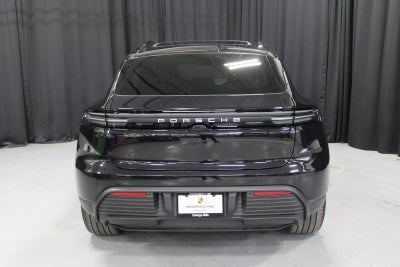 2025 Porsche Macan Electric Base