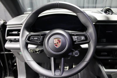 2025 Porsche Macan Electric Base