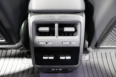 2025 Porsche Macan Electric Base