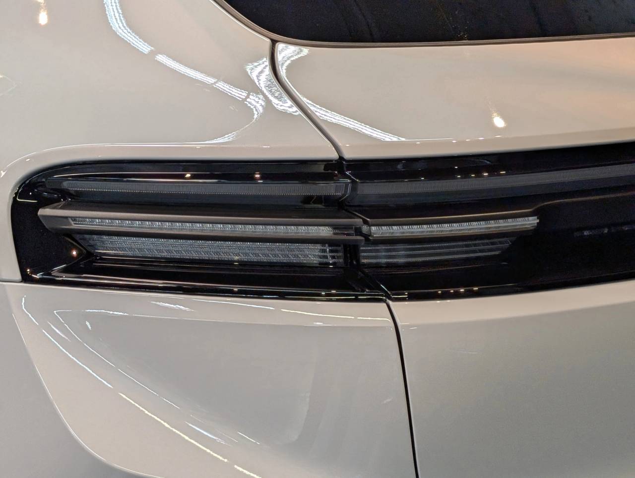 2025 Porsche Macan Electric