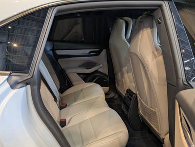 2025 Porsche Macan Electric
