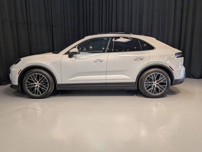 2025 Porsche Macan Electric