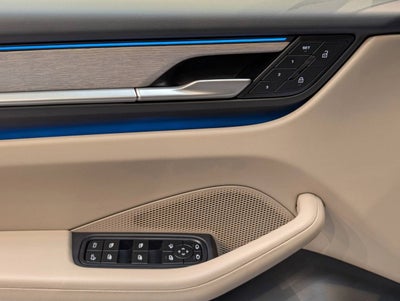 2025 Porsche Macan Electric