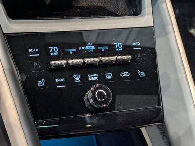 2025 Porsche Macan Electric