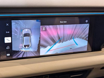2025 Porsche Macan Electric