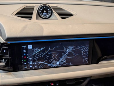 2025 Porsche Macan Electric