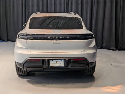 2025 Porsche Macan Electric
