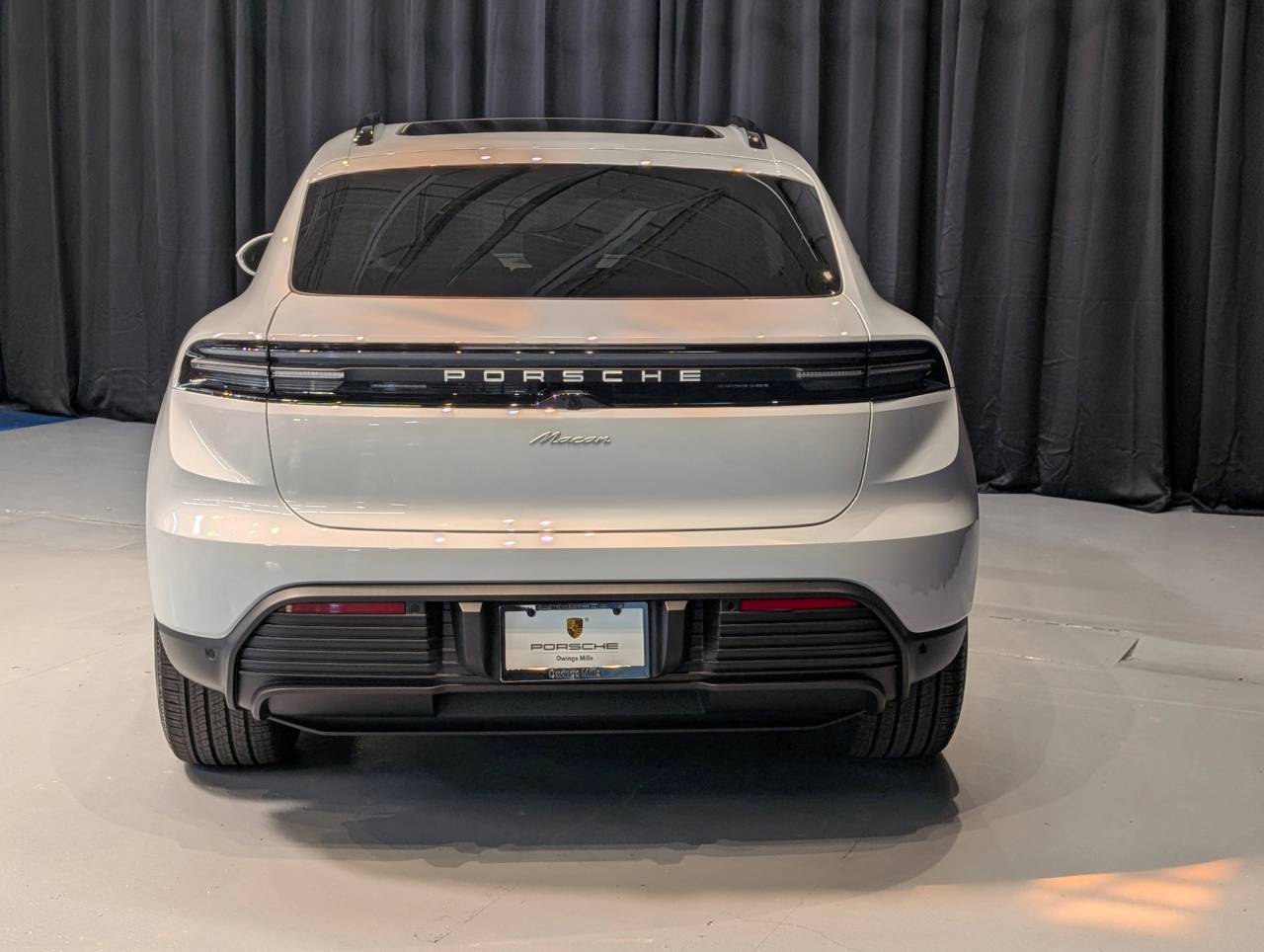 2025 Porsche Macan Electric