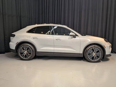 2025 Porsche Macan Electric