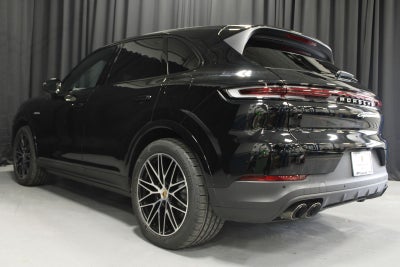 2024 Porsche Cayenne E-Hybrid Base