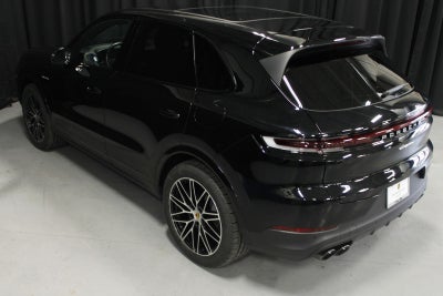 2024 Porsche Cayenne E-Hybrid Base