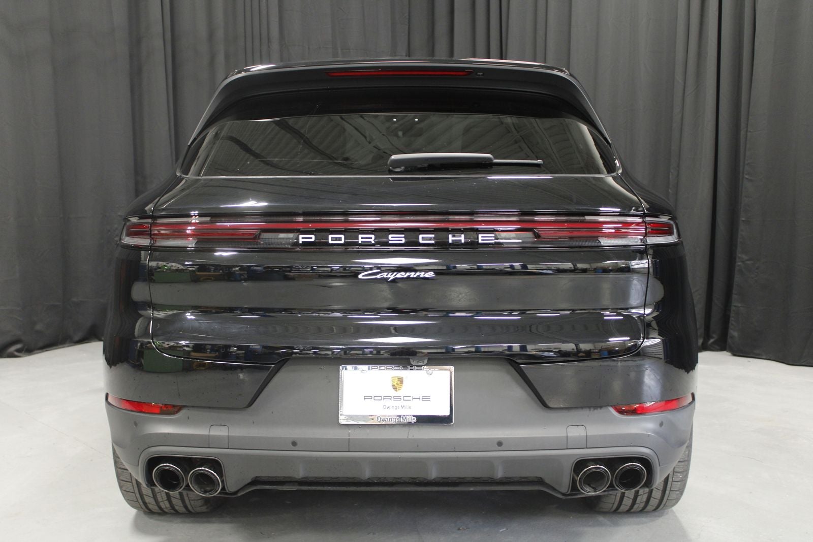 2024 Porsche Cayenne E-Hybrid Base