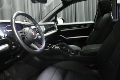 2024 Porsche Cayenne E-Hybrid Base