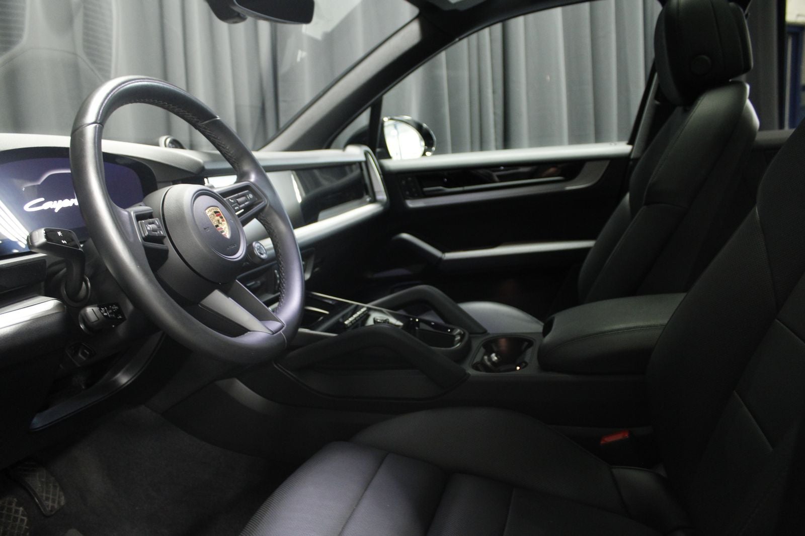 2024 Porsche Cayenne E-Hybrid Base