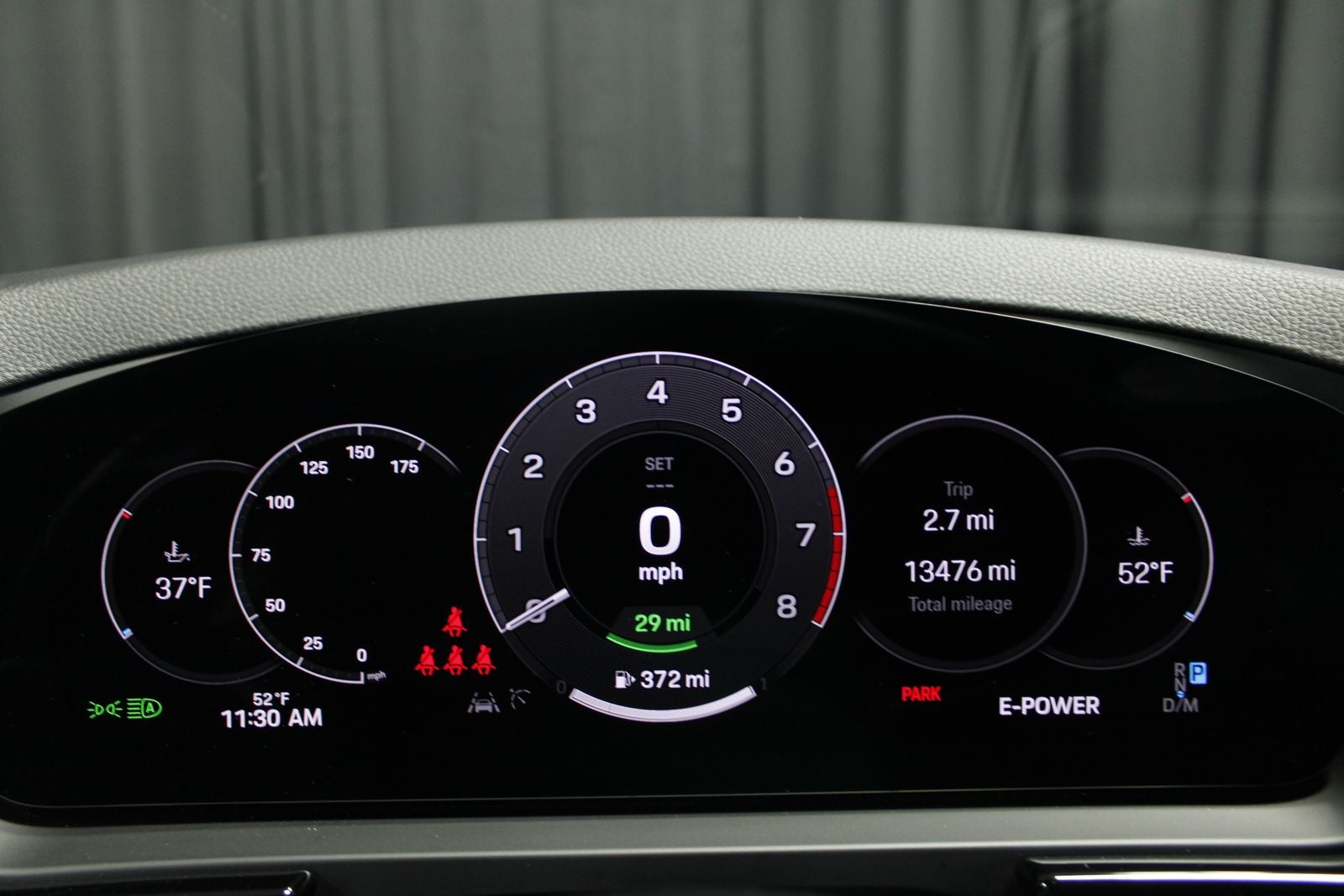 2024 Porsche Cayenne E-Hybrid Base