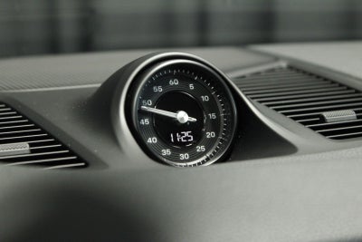 2024 Porsche Cayenne E-Hybrid Base