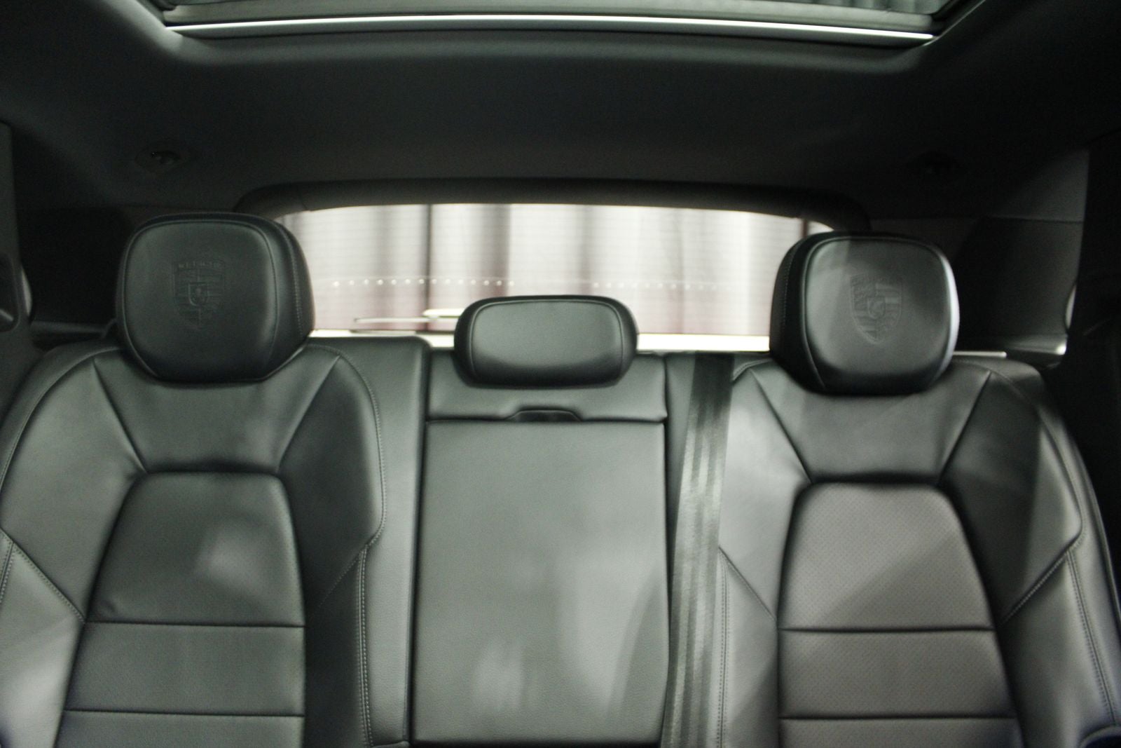 2024 Porsche Cayenne E-Hybrid Base