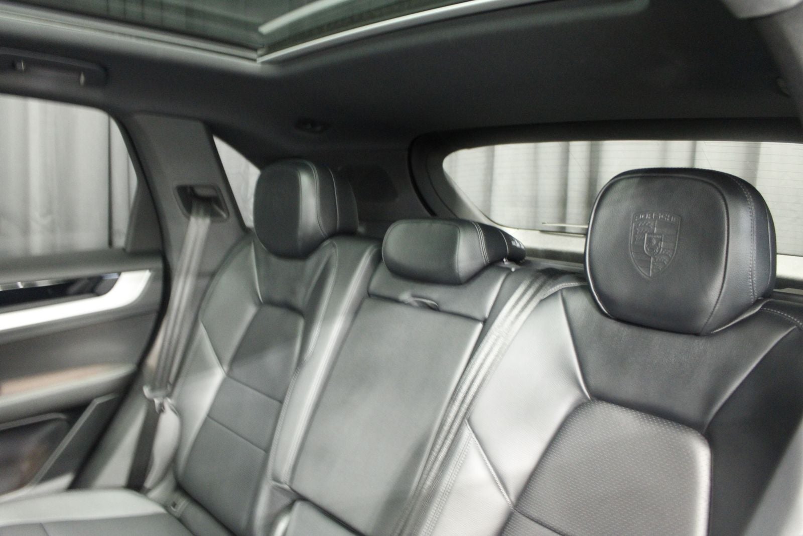 2024 Porsche Cayenne E-Hybrid Base