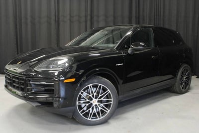 2024 Porsche Cayenne E-Hybrid