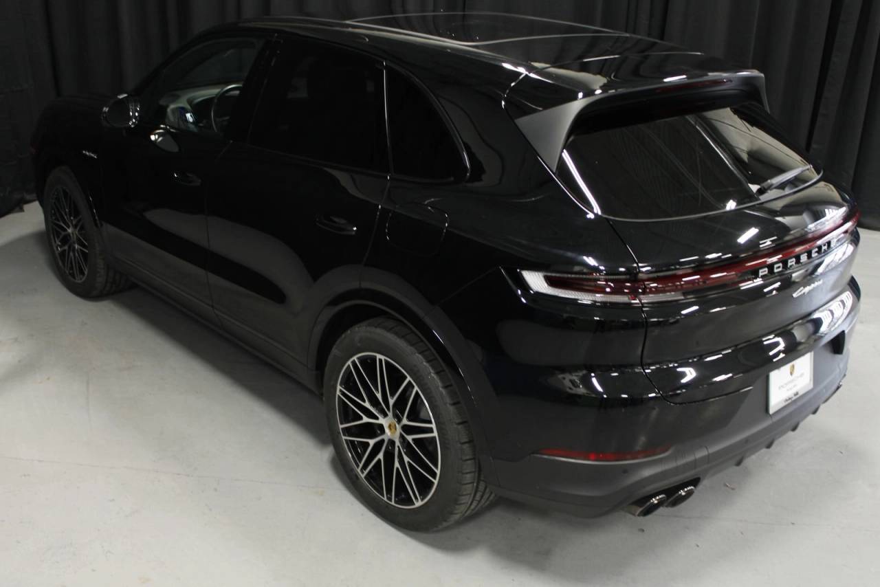 2024 Porsche Cayenne E-Hybrid