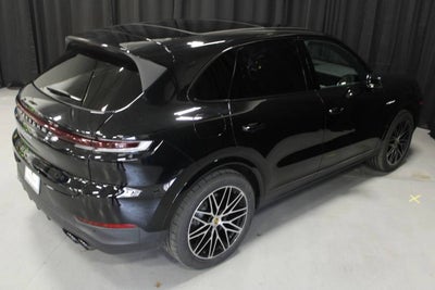 2024 Porsche Cayenne E-Hybrid