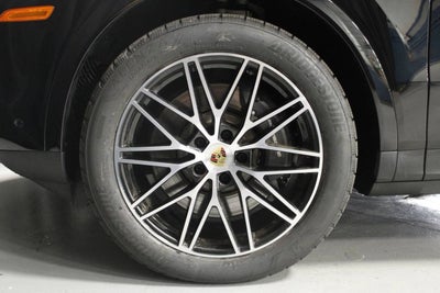 2024 Porsche Cayenne E-Hybrid