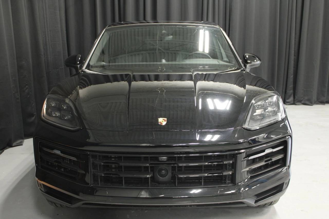 2024 Porsche Cayenne E-Hybrid