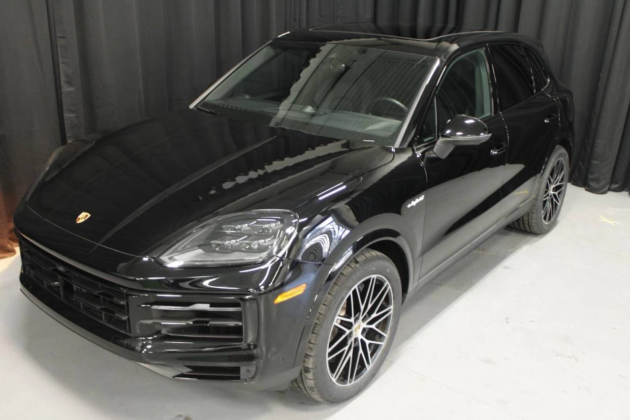 2024 Porsche Cayenne E-Hybrid