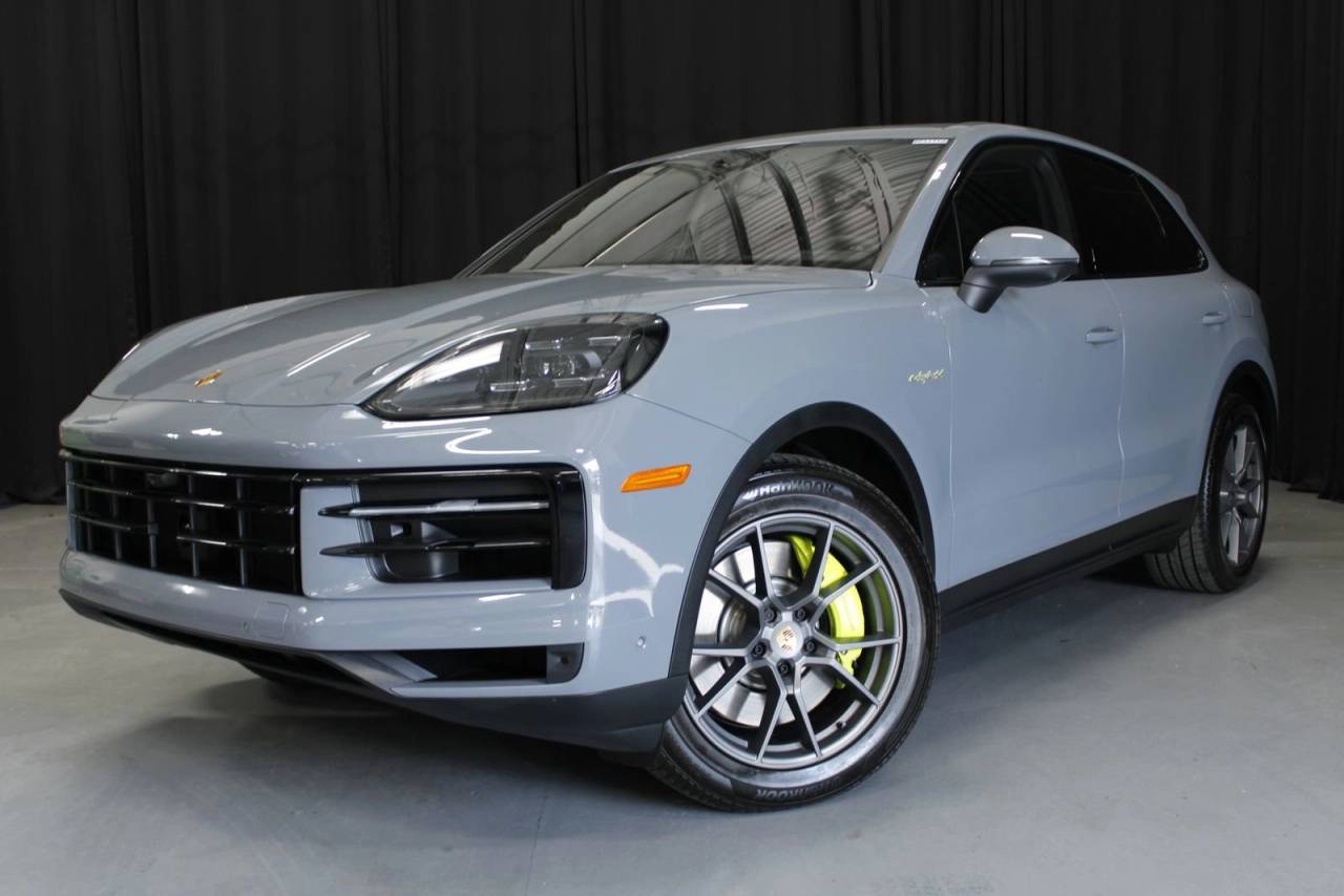 2026 Porsche Cayenne E-Hybrid