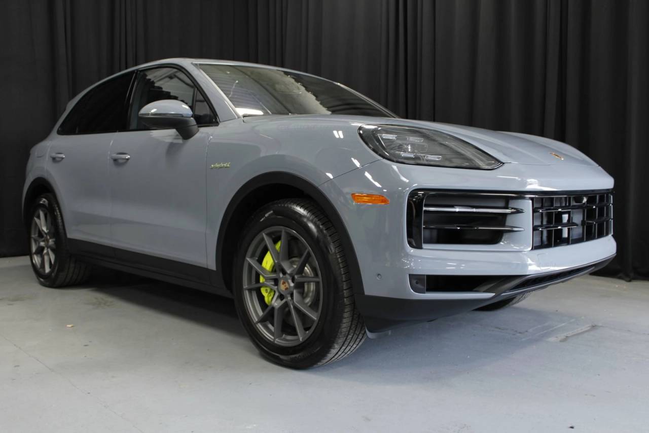 2026 Porsche Cayenne E-Hybrid