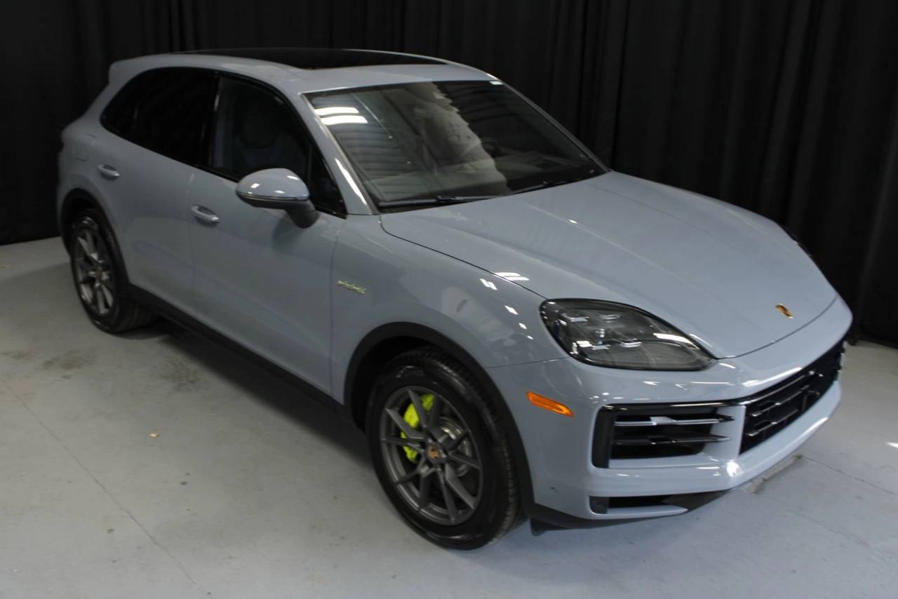 2026 Porsche Cayenne E-Hybrid