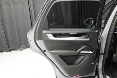 2026 Porsche Cayenne E-Hybrid