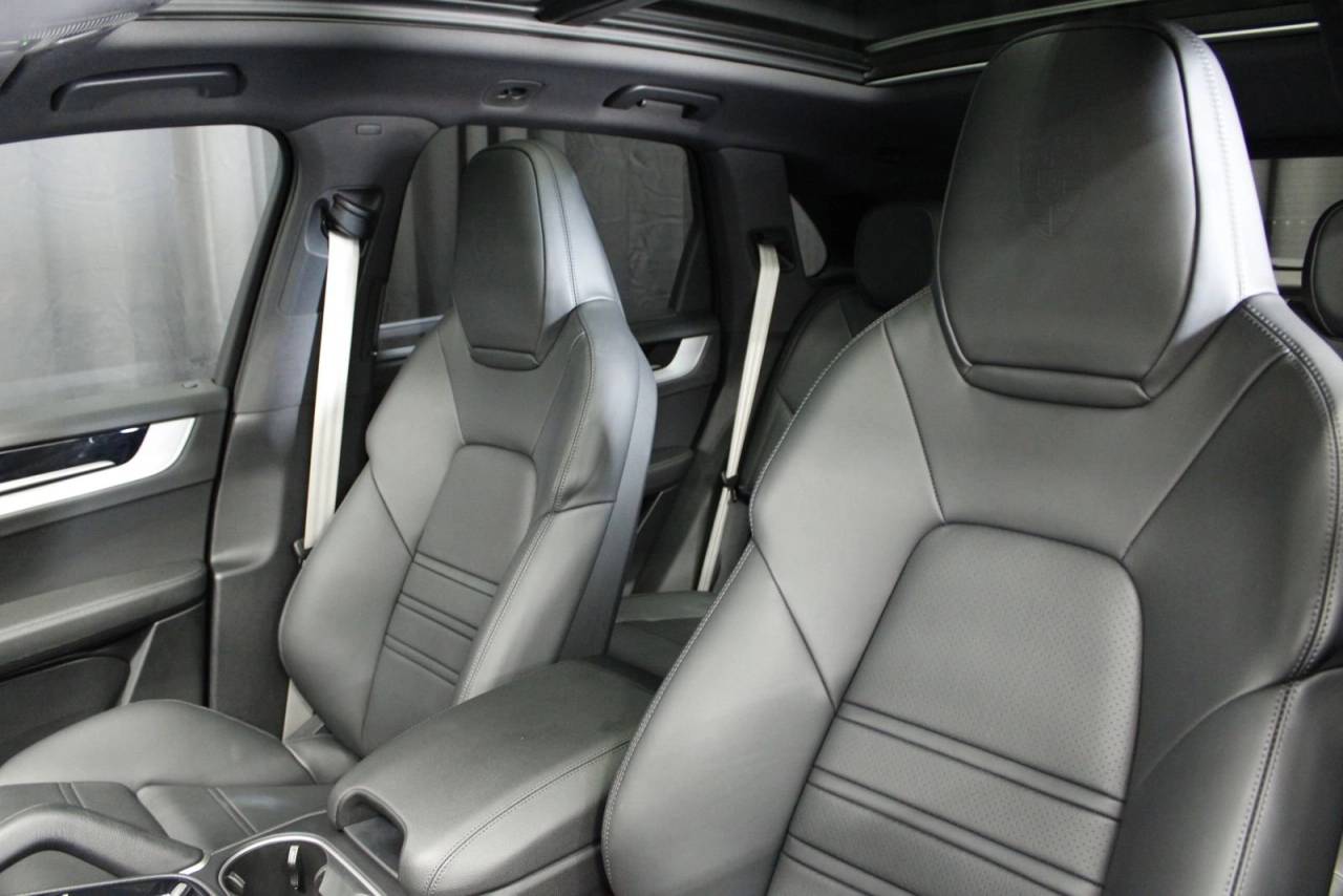 2026 Porsche Cayenne E-Hybrid