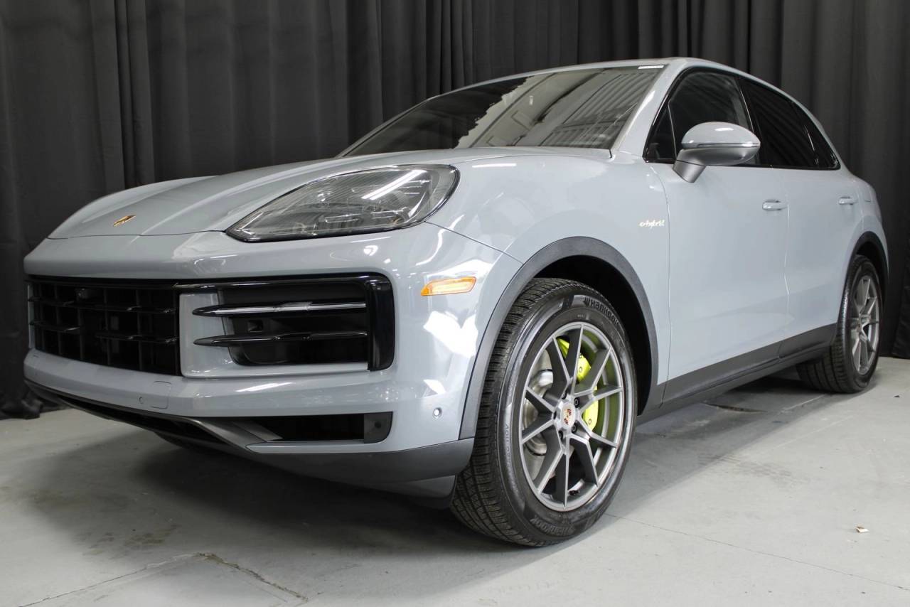 2026 Porsche Cayenne E-Hybrid